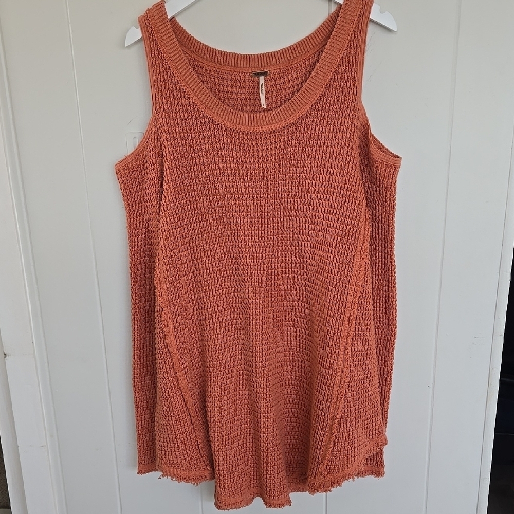 Free People Women's  Coral-Salmon Pink Cold Shoulder Knit Sweater Size M - Picture 15 of 16